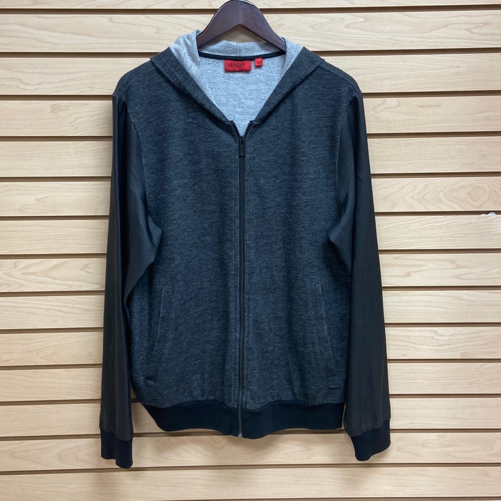 NEW HUGO BOSS MEN HOODIE SIZE LARGE